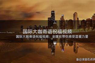 稳定输出！布克半场10中5&三分4中2拿下14分5助